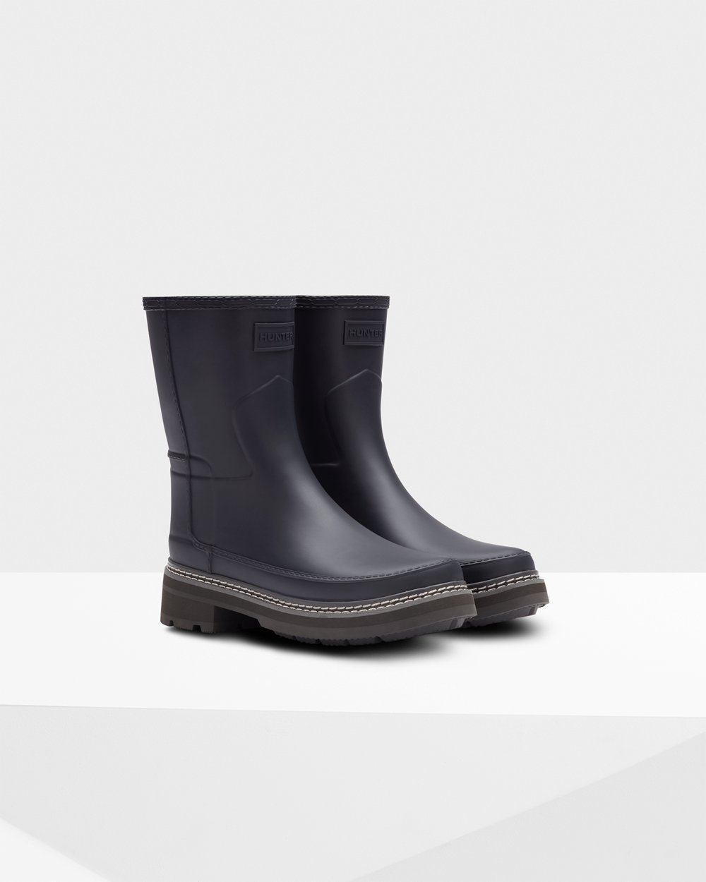 Hunter Refined Stitch Detail Short Rain Boots - Cheap Online Womens Navy - AIKLRH231